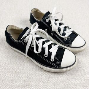 Chuck Taylor All Star Core Ox Little Kid Black White Low Top Unisex Shoes Size 2